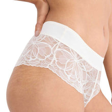 Load image into Gallery viewer, Triumph Body Make-Up Illusion Lace Shorty Briefs (Ecru White)