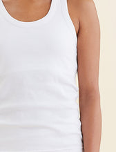 Load image into Gallery viewer, Papinelle Milla Shelf Bra Tank (White)