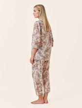 Load image into Gallery viewer, Papinelle Layla Crop PJ Set (Pink)
