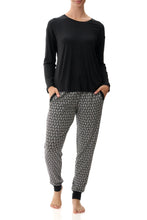 Load image into Gallery viewer, Givoni 3KV36B Billie Ski Pyjama With Plain Top (Black)