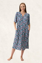 Load image into Gallery viewer, Givoni 6PP10T Tammy Zip Brunchcoat (Navy)