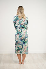 Load image into Gallery viewer, Linens Unlimited Cotton Kimono (Blue Floral)