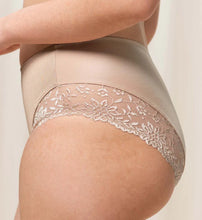 Load image into Gallery viewer, Triumph Ladyform Soft Maxi Brief (Black) (Nude)