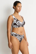 Load image into Gallery viewer, Sea Level Kastello Cross Front Multifit Bikini Top (Espresso)
