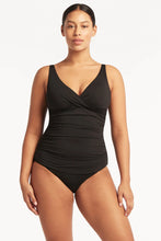 Load image into Gallery viewer, Sea Level Essentials Cross Front Multifit Tankini Top (Black)