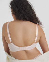 Load image into Gallery viewer, Fantasie Fusion Lace Plunge Bra FL102301 (Blush)