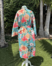Load image into Gallery viewer, Floressents Cotton Fleur Kimono Robe (Lagoon)