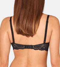 Load image into Gallery viewer, Triumph Amourette Charm WO2 Lace Bra (Black)
