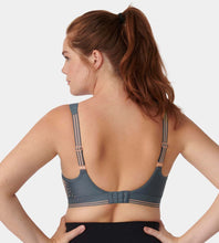 Load image into Gallery viewer, Triumph Triaction Extreme Lite Wire free Sports Bra (Black, Grey, White)