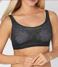 Load image into Gallery viewer, Triumph Fit Smart P Ex Non Wired Bra (Black) (Nude)