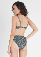 Load image into Gallery viewer, Heaven Steph Crop Bikini Top