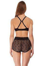 Load image into Gallery viewer, Wacoal Halo Lace Underwire Bra (Black)