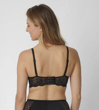 Load image into Gallery viewer, Triumph Amourette Charm N03 Wirefree Bra (Black) (Cream)