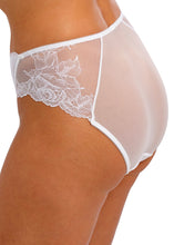 Load image into Gallery viewer, Wacoal Vivid Attraction High Leg Brief (White)
