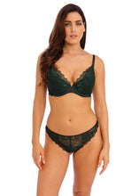 Load image into Gallery viewer, Wacoal Lace Perfection Underwire Plunge Bra (Botanical Green)
