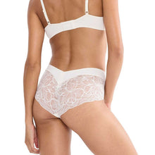 Load image into Gallery viewer, Triumph Body Make-Up Illusion Lace Shorty Briefs (Ecru White)
