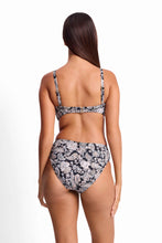 Load image into Gallery viewer, Sunseeker Priya Twist Front Bralette -Black
