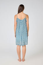 Load image into Gallery viewer, Arabella MD866F6 Short Nightie (Blue Paisley )
