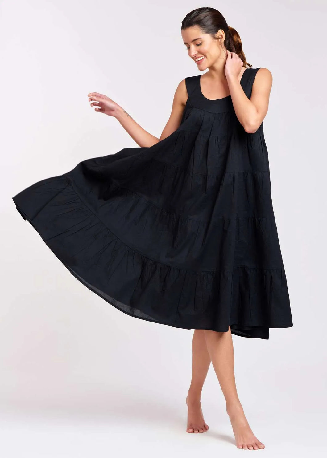 Arabella MD764 Nightie/Dress – Black Tiered Dress (Black)