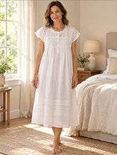 Load image into Gallery viewer, Alice &amp; Lily 377 cap sleeve Cotton nightie (White)
