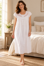 Load image into Gallery viewer, Alice &amp; Lily 375 cap sleeve Cotton nightie (White)
