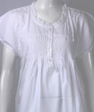 Load image into Gallery viewer, Alice &amp; Lily AL/ND-377 cap sleeve Cotton nightie (White)
