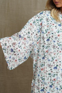 Linens Unlimited Cotton Kimono (Floral Haze)