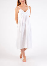Load image into Gallery viewer, Arabella MD 66 Nightie / Slip (White)
