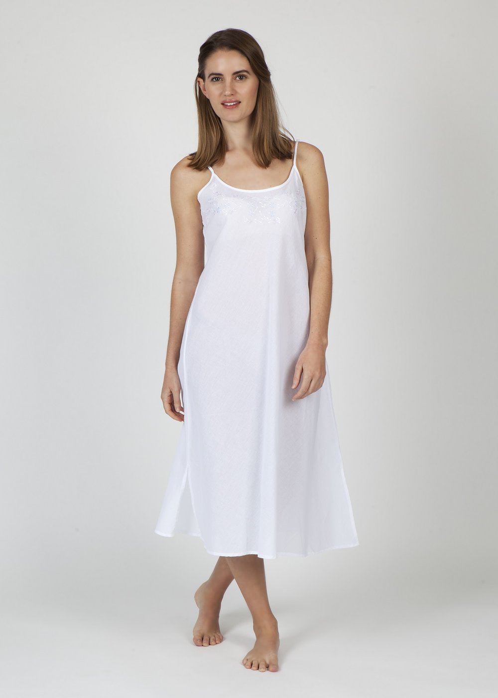 Arabella MD-33  Nightie / Slip  (White)