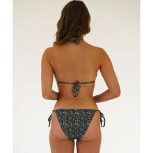 Load image into Gallery viewer, Piha Fleur Minuit String Pant (Black)
