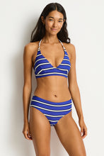 Load image into Gallery viewer, Sea Level Voyage  Mid Pant (Blue)
