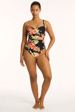 Load image into Gallery viewer, Sea Level Juniper Twist Front One Piece Swimsuit (Black)
