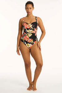 Sea Level Juniper Twist Front One Piece Swimsuit (Black)