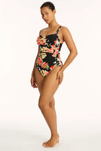 Load image into Gallery viewer, Sea Level Juniper Twist Front One Piece Swimsuit (Black)
