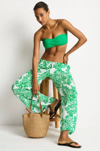 Load image into Gallery viewer, Sea Level Sundown Beach Bag (Natural)

