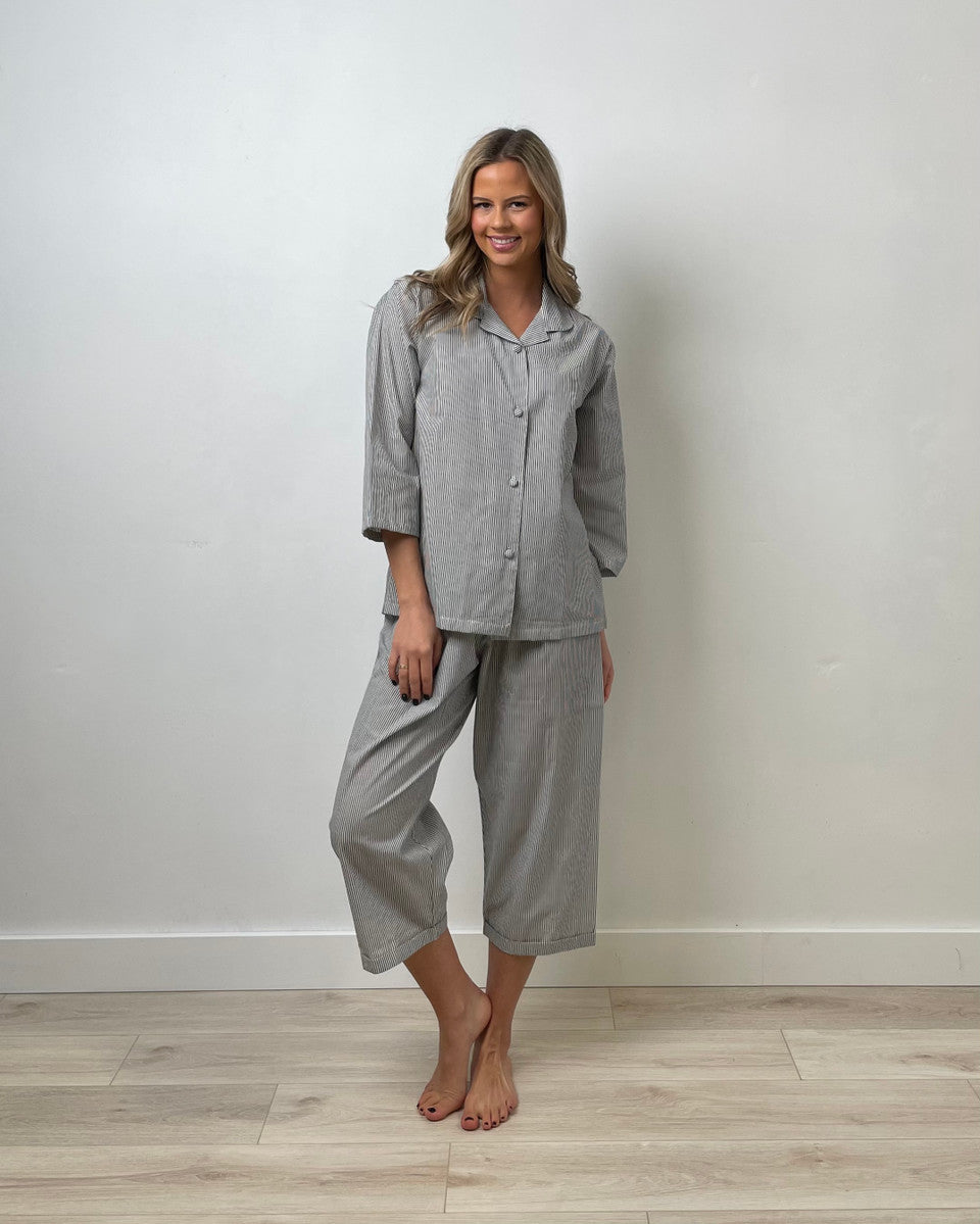Linens Unlimited Cotton Stripe 3/4 PJ Set (Grey Pinstripe)