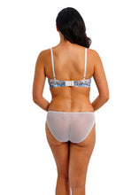 Load image into Gallery viewer, Wacoal Embrace Lace Underwired Bra (Microchip)
