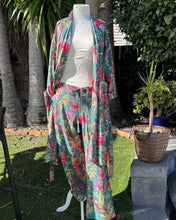 Load image into Gallery viewer, Floressents Lounge Pants Paradise (Ivy)

