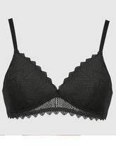 Load image into Gallery viewer, Naturana 5672 Non Wired Molded Lace Bra  (Black)

