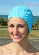 Load image into Gallery viewer, Retro swimming cap - bubble (Black, White, Blue)
