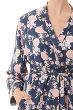 Load image into Gallery viewer, Givoni Abbey Floral Mid Length Robe
