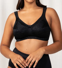 Load image into Gallery viewer, Triumph Endless Comfort Wirefree Bra (White, Fresh Powder, Black)
