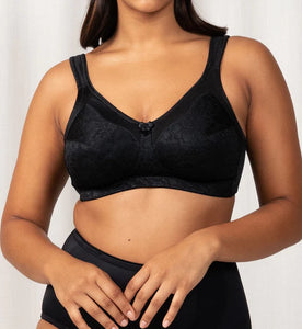 Triumph Endless Comfort Wirefree Bra (White, Fresh Powder, Black)