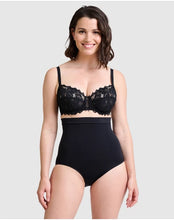 Load image into Gallery viewer, Sans Complexe Arum Underwired Balconette Lace Bra
