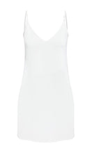 Load image into Gallery viewer, Essence Reversible Slip 65cm (Red, White, Black, Nude) 976SLM and SL

