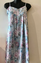 Load image into Gallery viewer, Givoni Jodi Cotton Nightie
