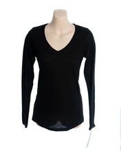 Load image into Gallery viewer, Zenza 100% Merino Long Sleeve Top - V Neck 751TLV
